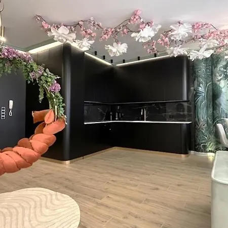 High Granaria Swing & Bloom By Downtown * Гданьск