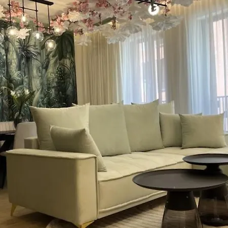 High Granaria Swing & Bloom By Downtown